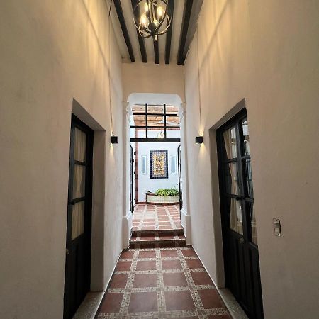 Hostal Luna 49 Queretaro Ngoại thất bức ảnh