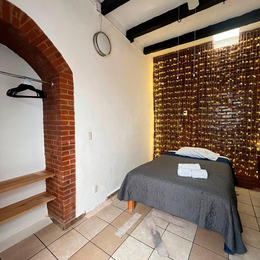 Hostal Luna 49 Queretaro Ngoại thất bức ảnh