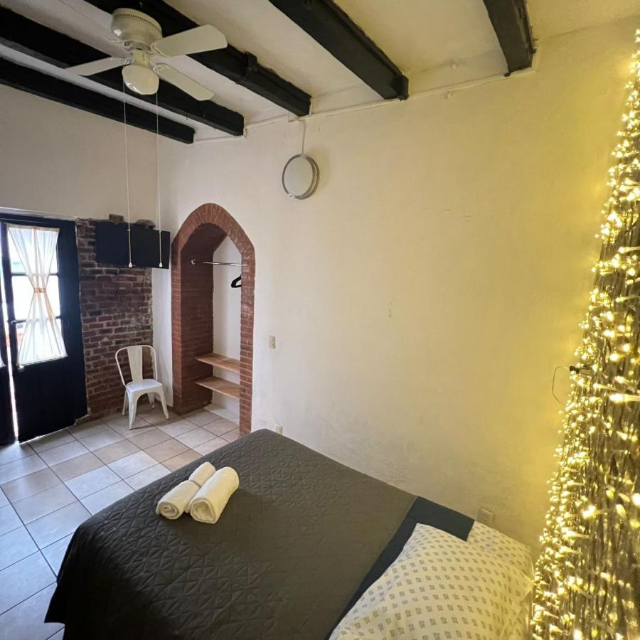 Hostal Luna 49 Queretaro Ngoại thất bức ảnh