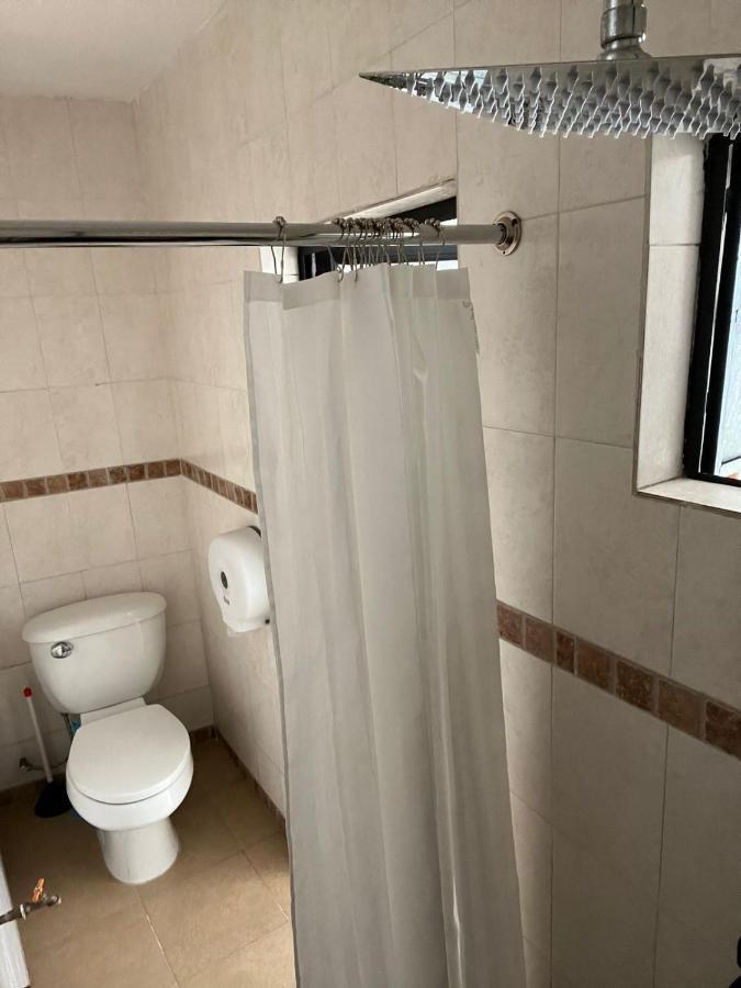 Hostal Luna 49 Queretaro Ngoại thất bức ảnh