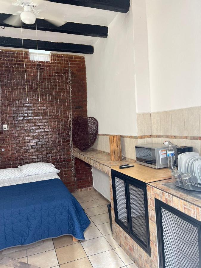 Hostal Luna 49 Queretaro Ngoại thất bức ảnh